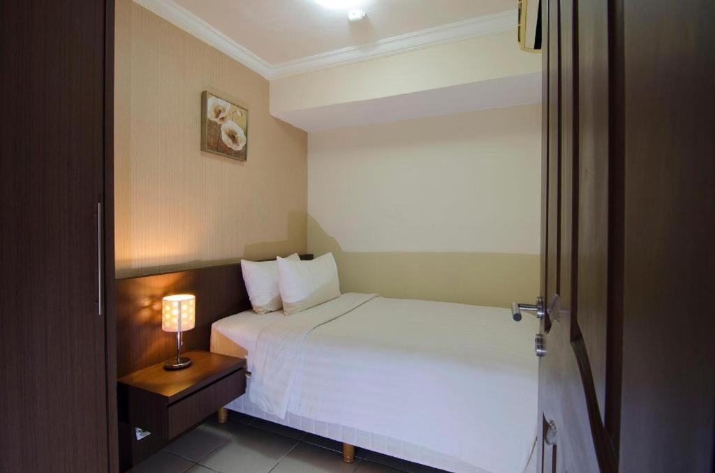 Great Western Hotel & Resort Serpong - Tangerang Exterior foto
