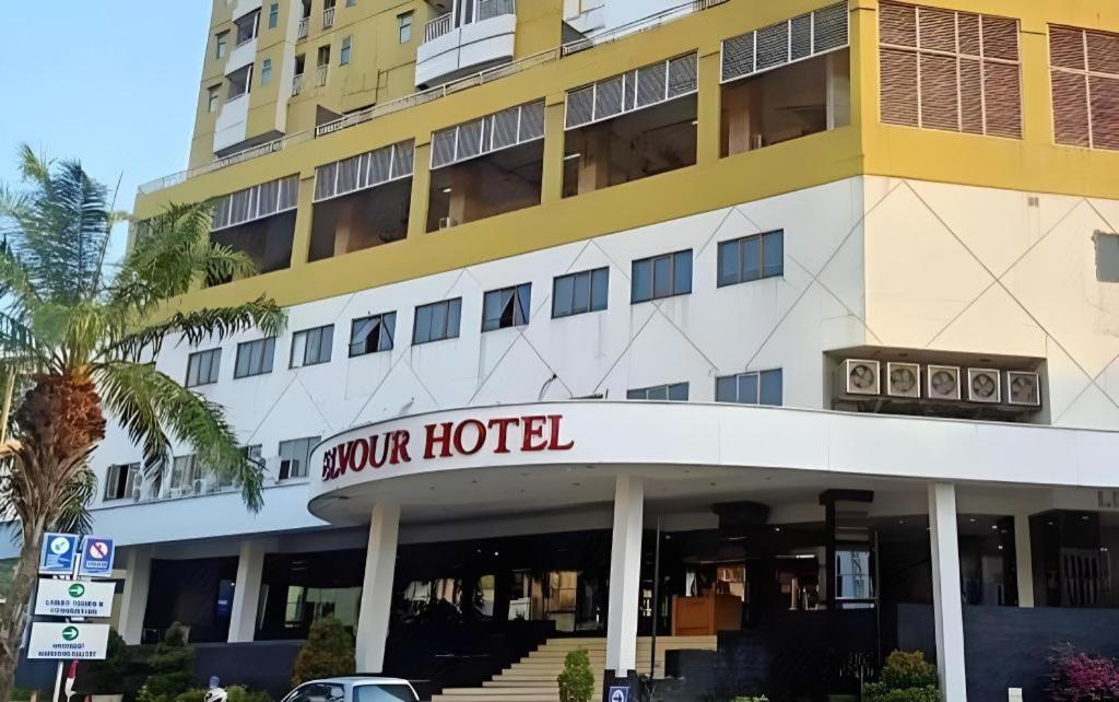 Great Western Hotel & Resort Serpong - Tangerang Exterior foto